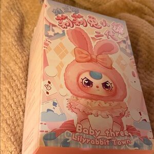 NIB Baby Three Lily Rabbit Town V2 Plush Blind Box